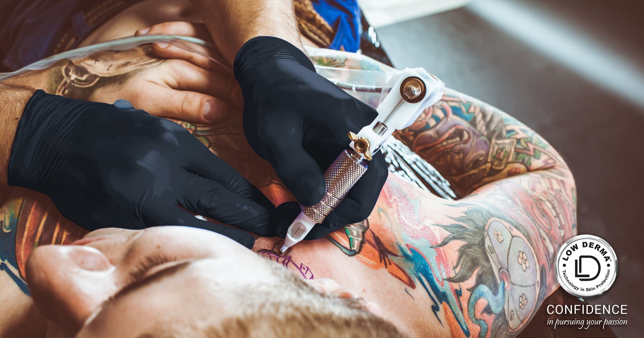 Why Low Derma Gloves are Recommended for Tattoo Artists