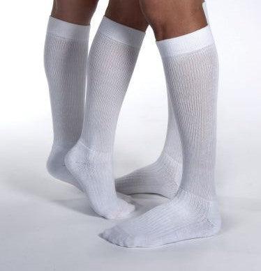 Jobst ActiveWear Athletic Compression Socks | Knee High, Closed Toe, 15-20 mmHg 